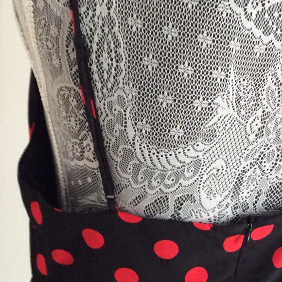 Dress s. L - Picture 4 of 7